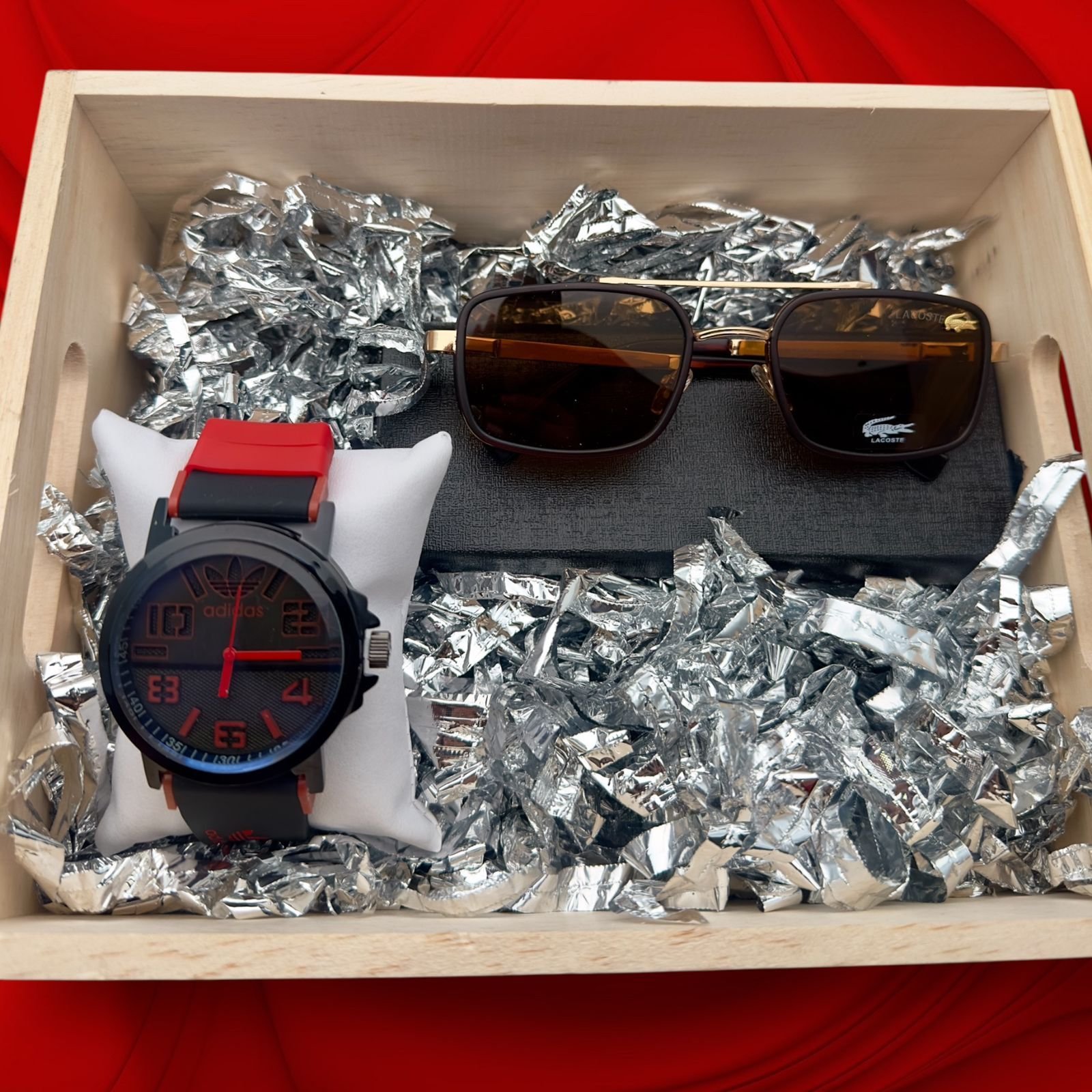 COMBO RELOJ ADIDAS R2 + GAFAS - Imagen 3